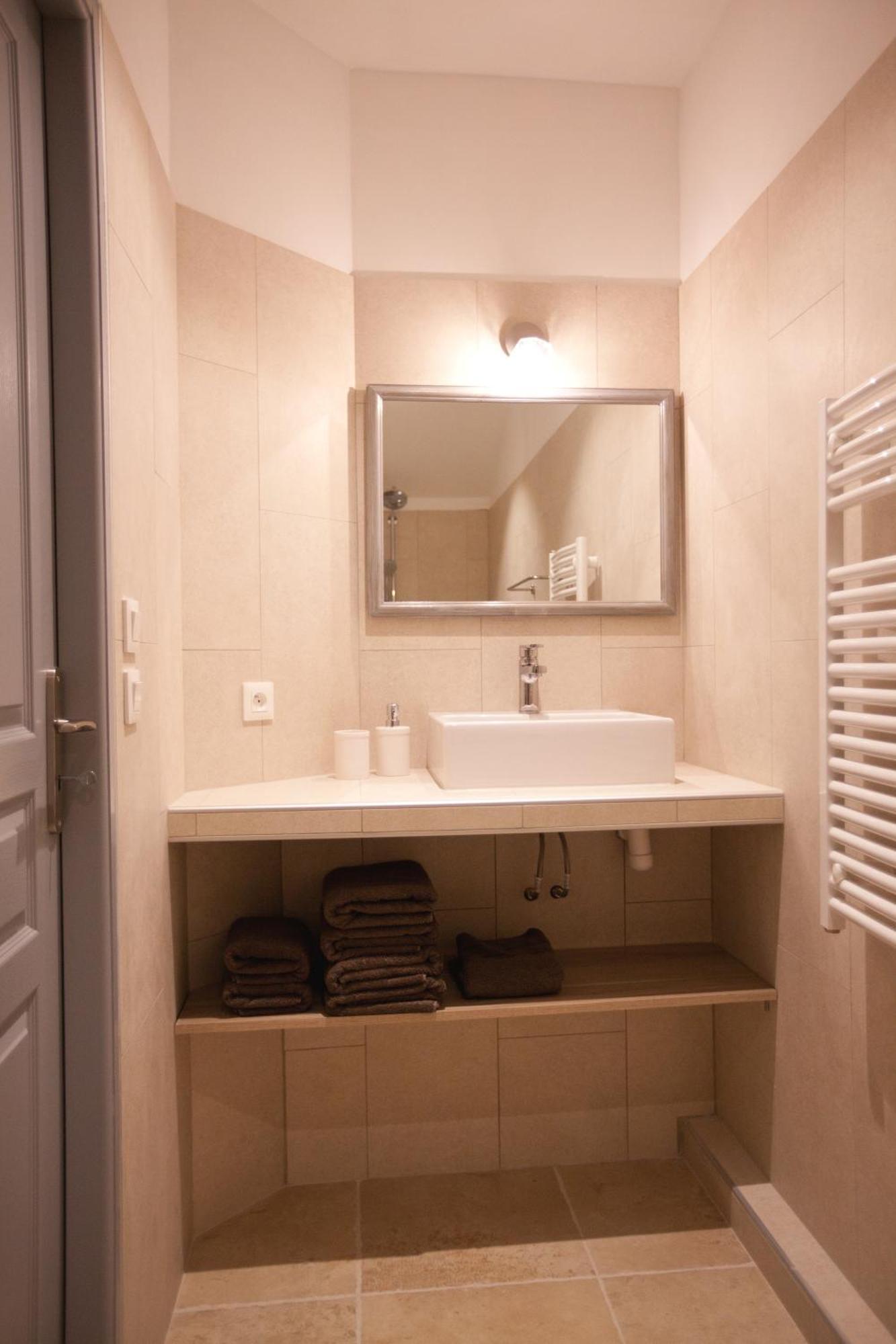 Mas D'Alaure B&B Verquieres Luaran gambar