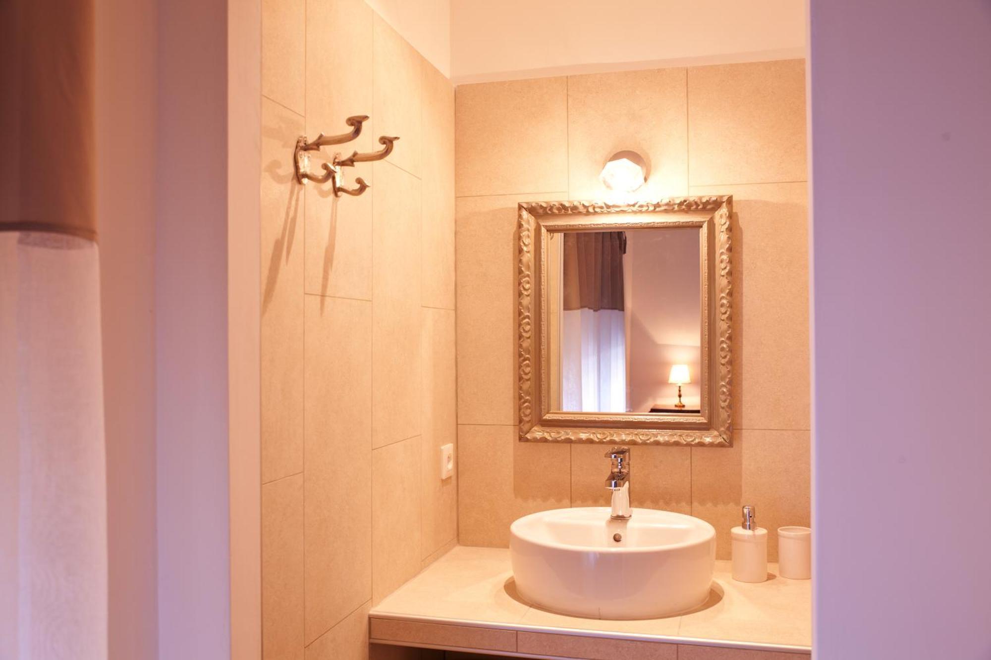 Mas D'Alaure B&B Verquieres Luaran gambar